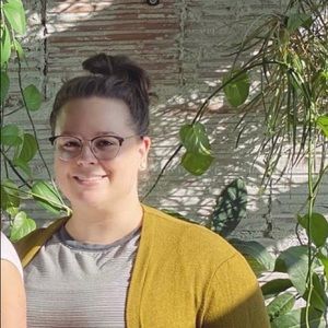 Meet your Posher, Anna